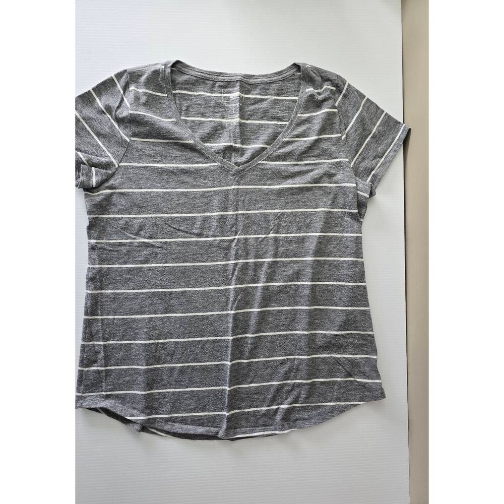 Sonoma Everyday T-Shirt Bundle of Two Sz L - Picture 3 of 5